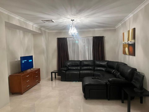 Holiday Home To Remember - Kempsey Accommodation 3