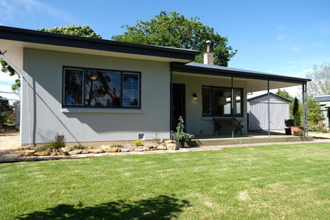 Hoopers Cottage - Kempsey Accommodation 1