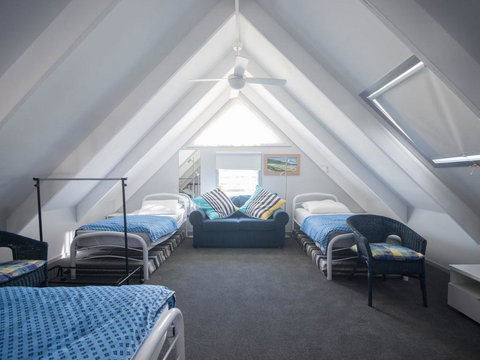 Affordable Twin Peaks 1 - Kempsey Accommodation 3