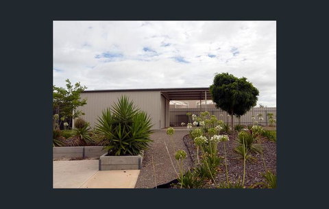 Agape Holiday Home - Kempsey Accommodation 1