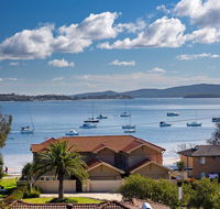 Aislinn' 3/273 Corrie Parade - air con water views BBQ - Kempsey Accommodation