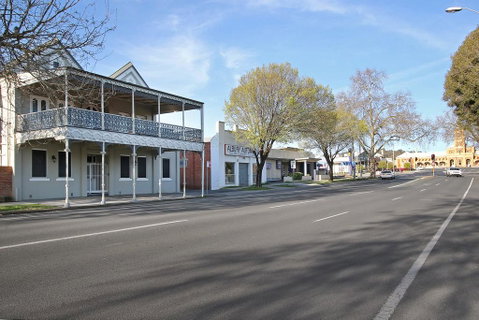 Albury Suites - Waterstreet - Kempsey Accommodation 2