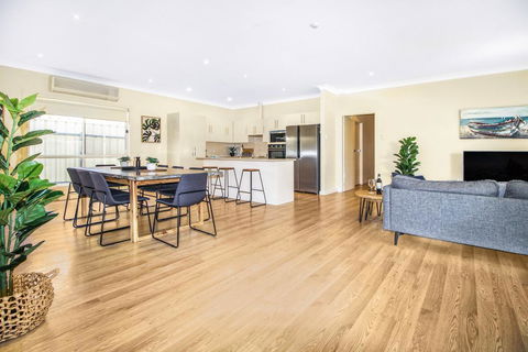 Aldinga Beach Experience - Kempsey Accommodation 0