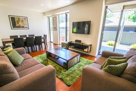 Alegria - Kempsey Accommodation 0