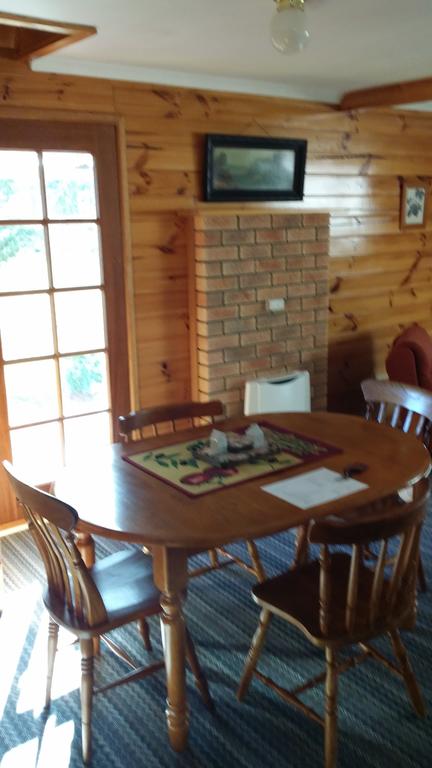 Alexanders Of Richmond - Kempsey Accommodation 3
