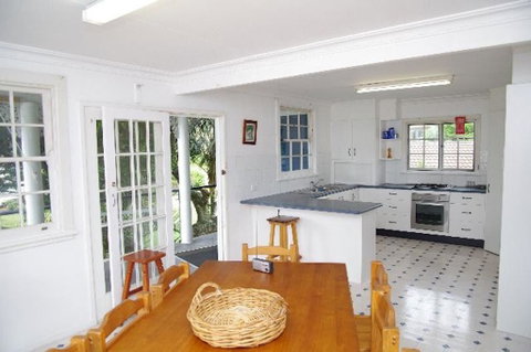 Allamanda House, 3 Willow Street - Kempsey Accommodation 2
