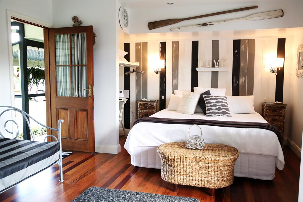 Flaxton QLD Kempsey Accommodation