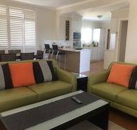 Allora Apartment Applecross - Kempsey Accommodation