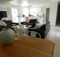 Almas Cottage - Kempsey Accommodation