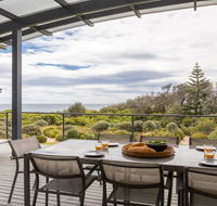 Aloha - direct beach access from property - Kempsey Accommodation