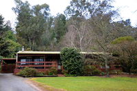 Alrima Lodge Bright