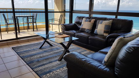 Amazing View In Surfers Paradise! Hidden Gem - Kempsey Accommodation 2