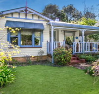 Ambrose Cottage Front Apartment - Kempsey Accommodation