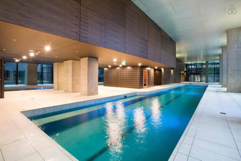 An Exquisite 2BR Apt With Stunning City Views - Kempsey Accommodation 3
