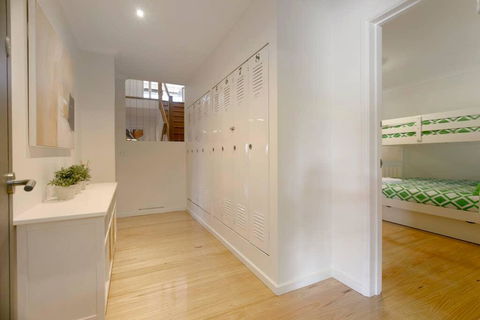 Anchor Beachfront Retreat - Kempsey Accommodation 1