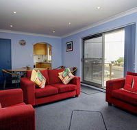 Anchorage 7 Beautifully Renovated Close to Rockpool - Kempsey Accommodation