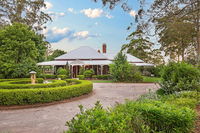Book Crows Nest Accommodation Vacations Kempsey Accommodation Kempsey Accommodation