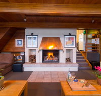 Aneeki Ski Lodge - Kempsey Accommodation