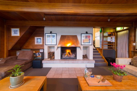 Aneeki Ski Lodge - Kempsey Accommodation 0
