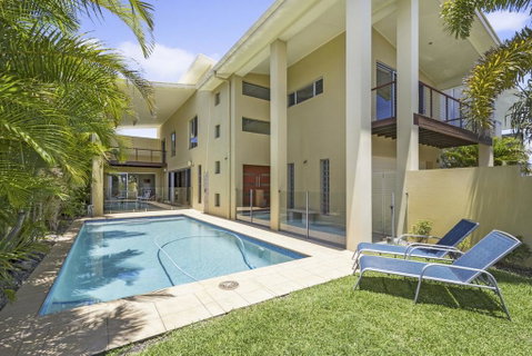 ANGOURIE HOUSE - SALT VILLAGE - Kempsey Accommodation 0