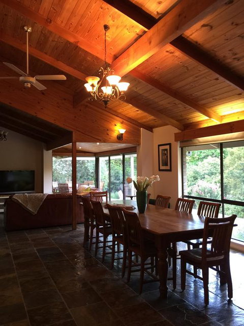 Annabells - Kempsey Accommodation 0