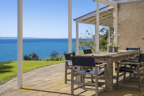 Antechamber Bay Retreats - Kempsey Accommodation 1