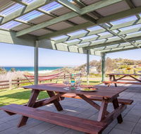 Antonio's Paradise - spectacular views over Warrain beach - Kempsey Accommodation