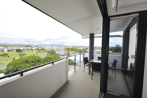 Apartments G60 Gladstone - Kempsey Accommodation 1