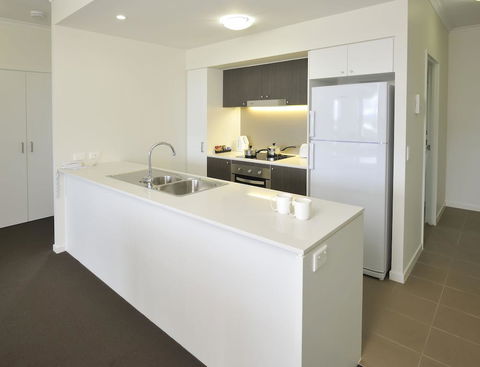 Apartments G60 Gladstone - Kempsey Accommodation 3