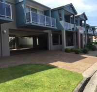 Aquarius Apartments Mollymook - Kempsey Accommodation