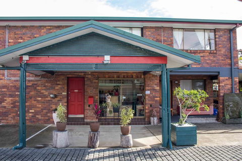 Arabella Motor Inn (formerly South Tweed Motor Inn) - Kempsey Accommodation 1