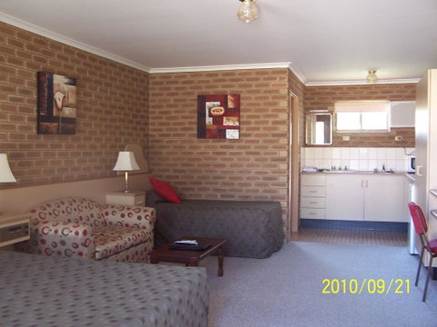 Arcadia Motor Inn - Kempsey Accommodation 0
