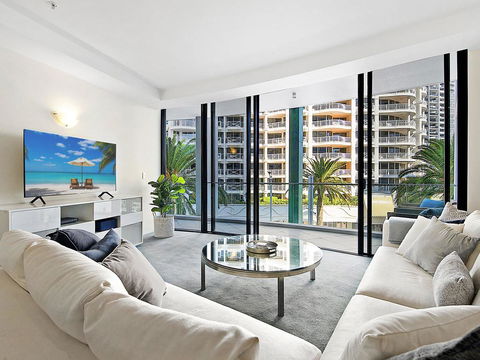 Aria Private 3 Bed In The Heart Of Broadbeach - Kempsey Accommodation 0