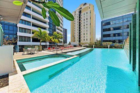Aria Private 3 Bed In The Heart Of Broadbeach - Kempsey Accommodation 1