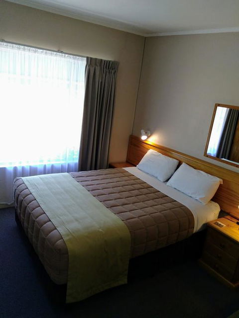 Armidale Rose Villa Motel - Kempsey Accommodation 3