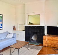 Artistic Apartment in Sunny Elwood near St Kilda - Kempsey Accommodation