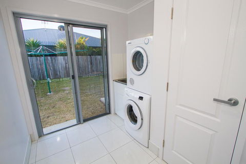 Ashanti - Kempsey Accommodation 1