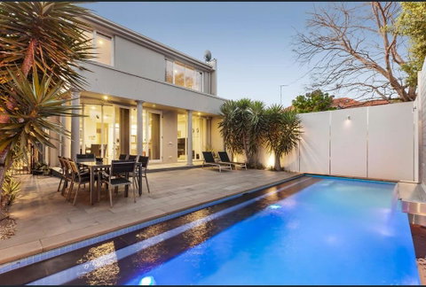 Luxurious Townhouse Retreat In Prestigious Brighton - Kempsey Accommodation 0