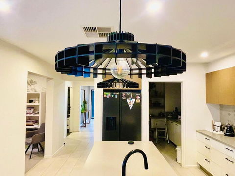 Luxury 4-Bedroom Near Mornington Peninsula And Patterson Lakes - Kempsey Accommodation 3