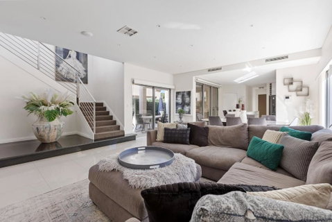 Luxury Beachside Residence - Kempsey Accommodation 1