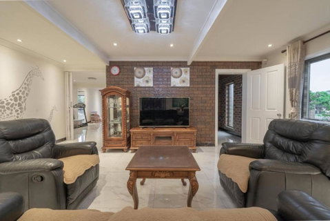Luxury Living 2 Bedrooms 4 Beds 2B Athrooms In Southern Brisbane+ Parking - Kempsey Accommodation 0