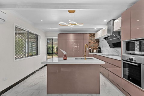Luxury Living 2B2B In Southern Brisbane Parking - Kempsey Accommodation 0