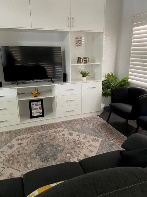 Maison De Samy Entire Swan River Bliss Australia - Kempsey Accommodation 2