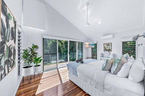 MANDALAY ESCAPE, SECLUSION & SERENITY WITH A POOL - Kempsey Accommodation 1