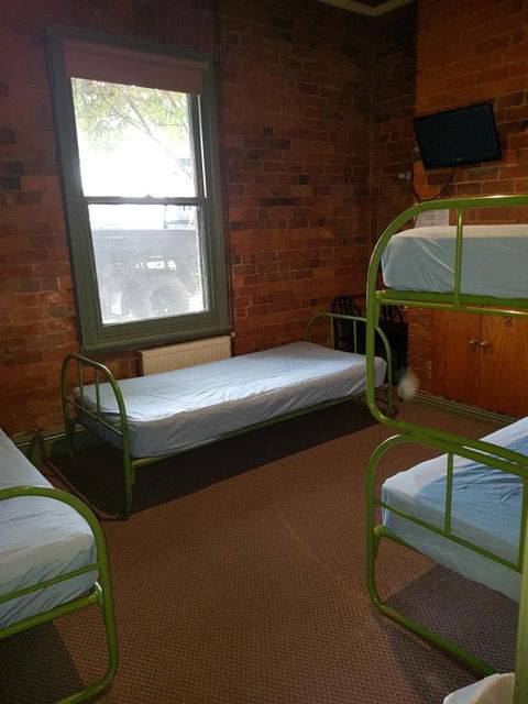 Mansfield Travellers Lodge - Kempsey Accommodation 3