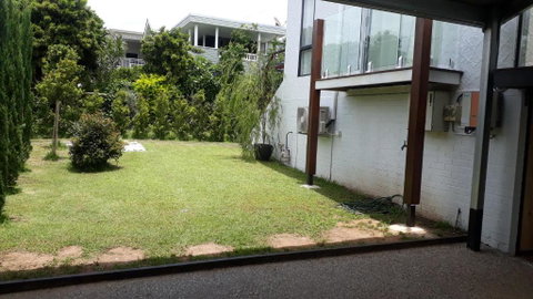 Maple Villa - The Beach House By The Bay - Kempsey Accommodation 3