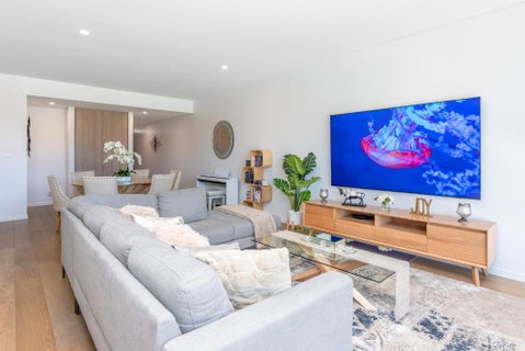 Maraboo Island Beachfront Villa - Kempsey Accommodation 1