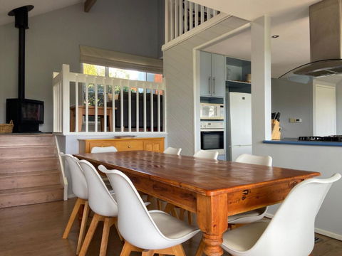 McCrae Treehouse - Kempsey Accommodation 3