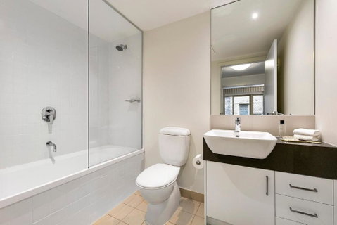 Melbourne Carlton Central Apartment Hotel Official - Kempsey Accommodation 2