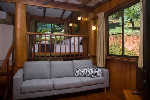 Milkwood Lodge - Kempsey Accommodation 1